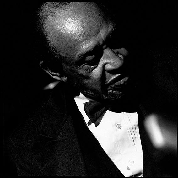 雷維史達-Lionel Hampton 雷維史達-Lionel Hampton 60x50cm